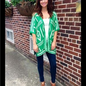 Umgee USA Vest Open Sleeveless Kelly Green Duster M/L